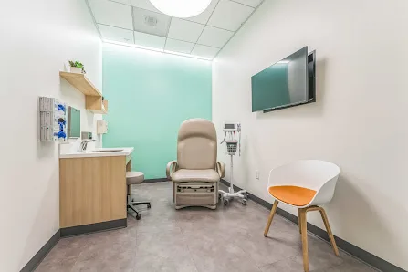 Carbon Health Urgent Care Austin - Westbank Market