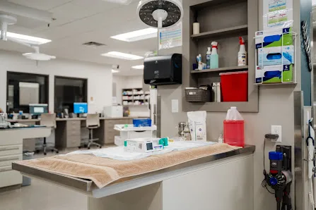 Red River Animal Emergency Hospital & Referral Center